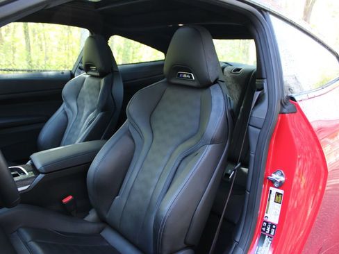 Used 2025 BMW M4 xDrive Competition w/ Executive Package AWD/4WD image 8