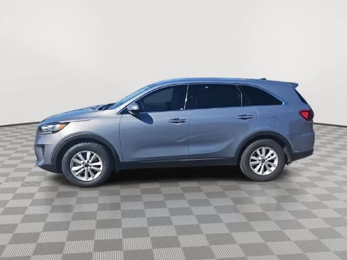 Used 2020 Kia Sorento LX image 5