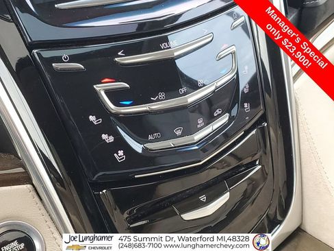 Used 2020 Cadillac Escalade Luxury AWD/4WD image 19