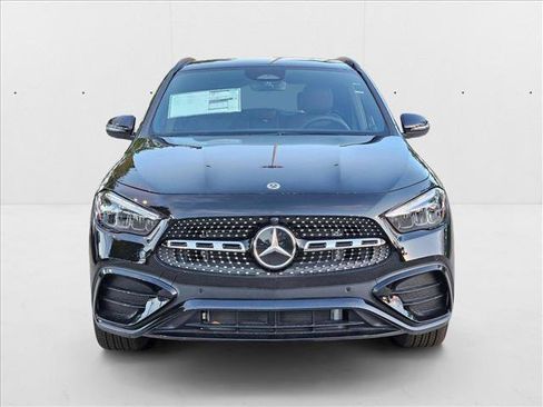 New 2025 Mercedes-Benz GLA 250 GLA 250 image 6