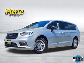 Used 2024 Chrysler Pacifica Touring-L FWD 360° Tour