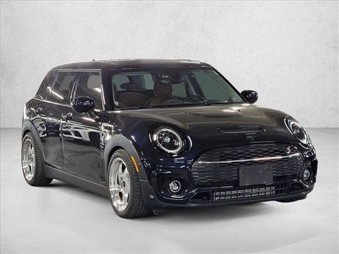 Used 2024 MINI Cooper Clubman S AWD/4WD image 3