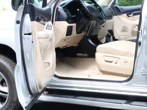 Used 2005 Lexus GX 470 AWD/4WD image 92