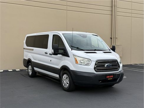 Used 2016 Ford Transit 150 XLT RWD image 2