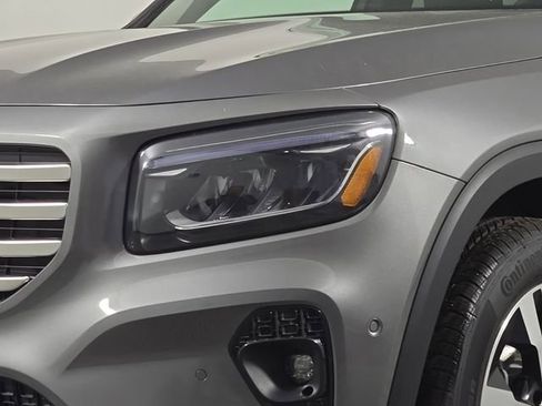 New 2026 Mercedes-Benz GLB 250 4MATIC image 12