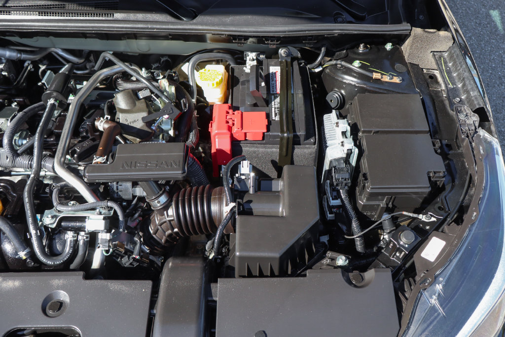 Used 2025 Nissan Sentra S FWD image 13