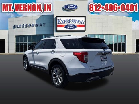 Used 2023 Ford Explorer Limited AWD/4WD image 9