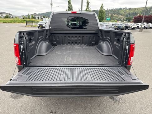 Used 2016 Ford F150 XLT w/ Equipment Group 302A Luxury AWD/4WD image 13
