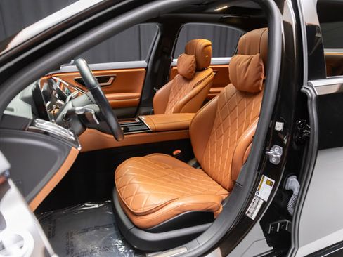 Used 2021 Mercedes-Benz S 580 4MATIC Sedan image 49