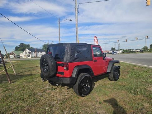 Used 2012 Jeep Wrangler Sport w/ Connectivity Group AWD/4WD image 3