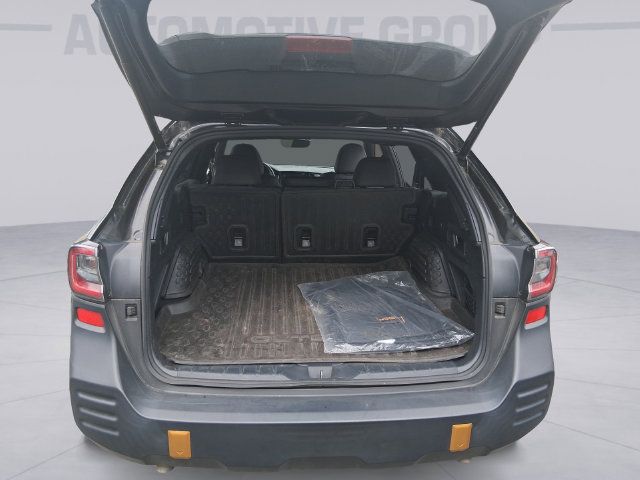 Used 2022 Subaru Outback Wilderness w/ Wilderness Package AWD/4WD image 19