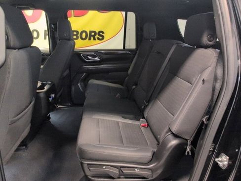 Used 2024 GMC Yukon XL SLE image 26