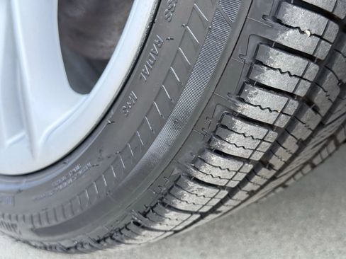 Used 2017 BMW 320i Sedan image 38