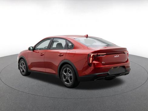Used 2026 Kia K4 FWD image 5