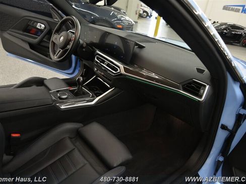 Used 2024 BMW M2 w/ Lighting Package image 19