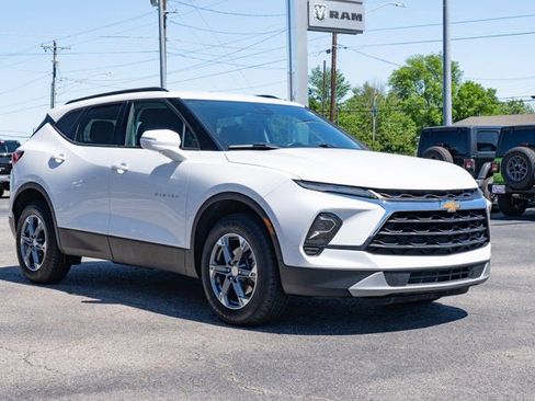 Used 2024 Chevrolet Blazer LT AWD/4WD image 7