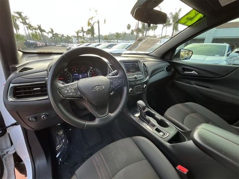 Used 2023 Chevrolet Equinox RS image 10