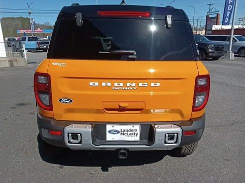 New 2026 Ford Bronco Sport Badlands w/ Sasquatch Badlands Package AWD/4WD image 4
