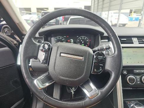 Used 2019 Land Rover Discovery HSE image 5