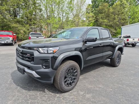New 2026 Chevrolet Colorado Trail Boss AWD/4WD image 3