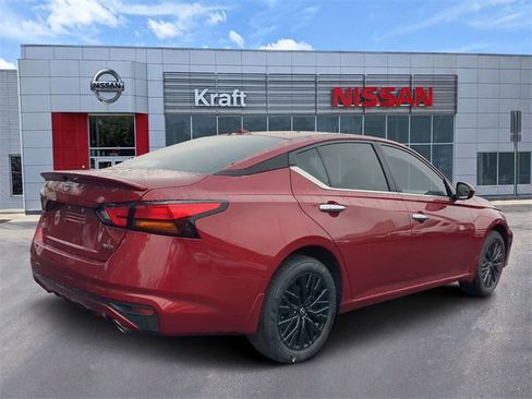 New 2025 Nissan Altima 2.5 SV w/ SV Special Edition Package image 3