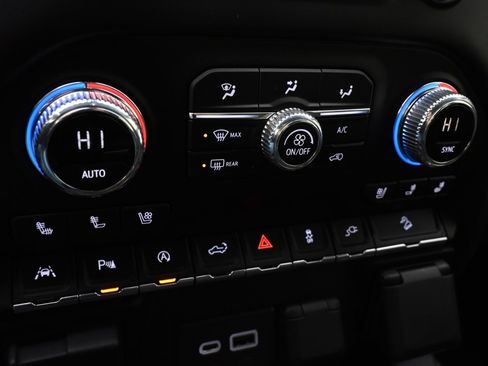 Used 2021 GMC Sierra 1500 AT4 w/ AT4 Value Package image 35