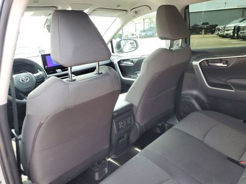 Used 2023 Toyota RAV4 XLE FWD image 10