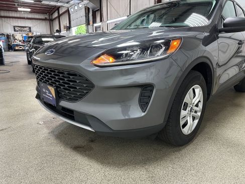 Certified 2022 Ford Escape S image 25
