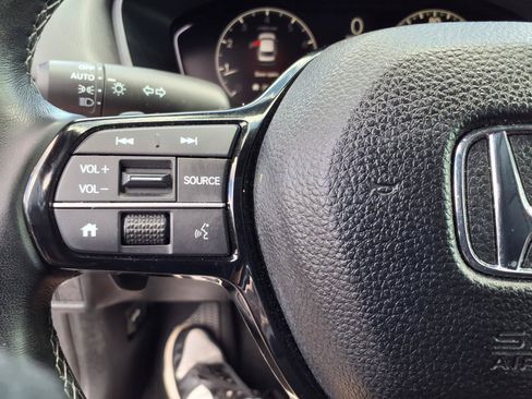 Used 2023 Honda Civic Sport image 15