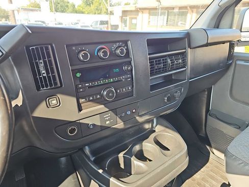 Used 2013 Chevrolet Express 2500 LT w/ LT Preferred Equipment Group image 31