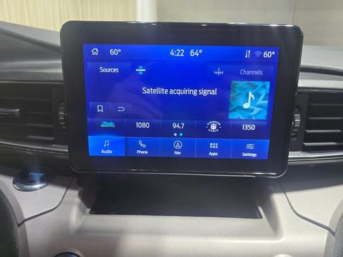 Used 2023 Ford Explorer XLT w/ Equipment Group 202A AWD/4WD image 20