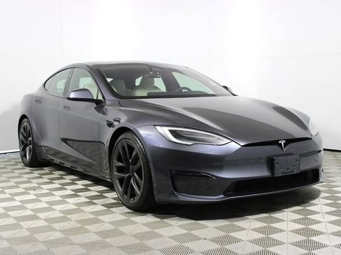 Used 2021 Tesla Model S Plaid image 30