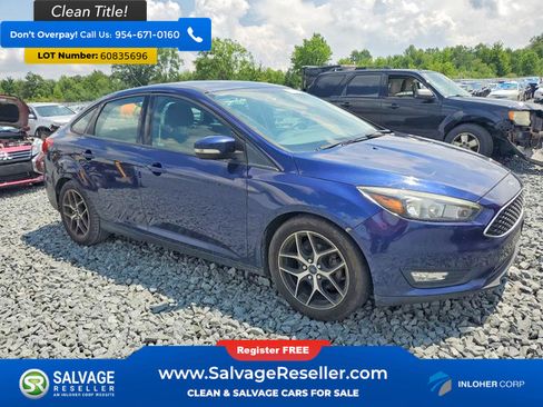 Used 2017 Ford Focus SEL FWD image 5