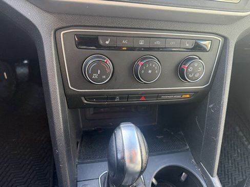 Used 2023 Volkswagen Atlas Cross Sport SE image 15