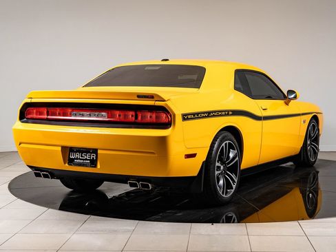 Used 2012 Dodge Challenger SRT8 Yellow Jacket w/ Premium Sound Group RWD image 10