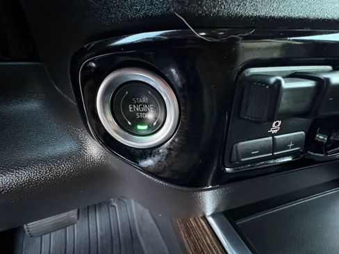 Used 2024 GMC Sierra 1500 Elevation w/ Elevation Premium Package image 14