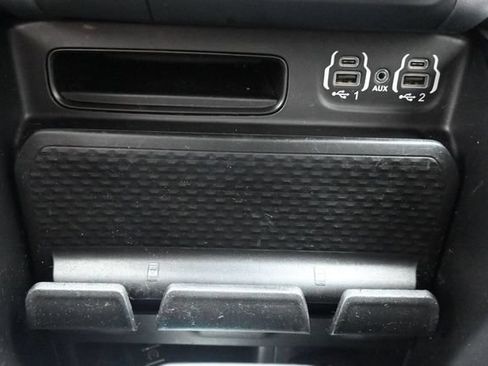 Used 2022 RAM 1500 Big Horn AWD/4WD image 31