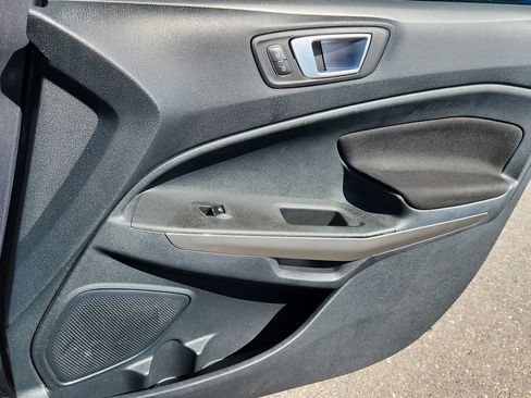Used 2018 Ford EcoSport SE w/ SE Convenience Package FWD image 14