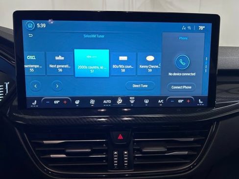 Used 2023 Ford Escape ST-Line w/ Tech Pack #1 AWD/4WD image 45