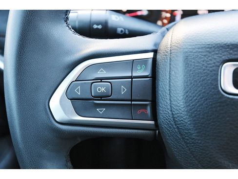 Used 2023 Jeep Compass Limited image 18