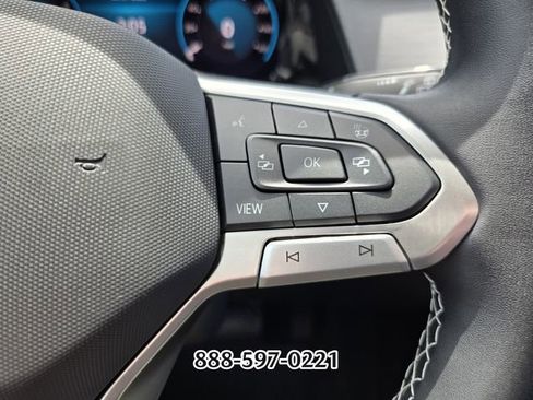 Used 2026 Volkswagen Atlas Cross Sport SE AWD/4WD image 26