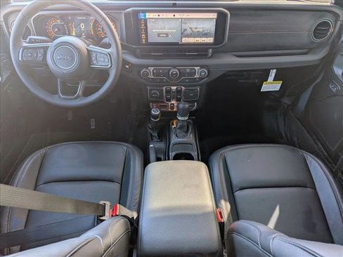 New 2025 Jeep Gladiator Mojave w/ Convenience Group image 14