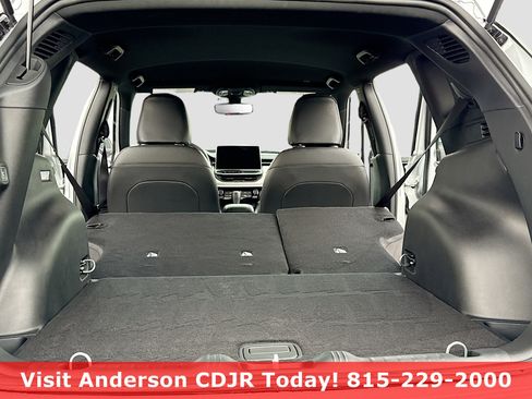 New 2026 Jeep Compass Limited image 7