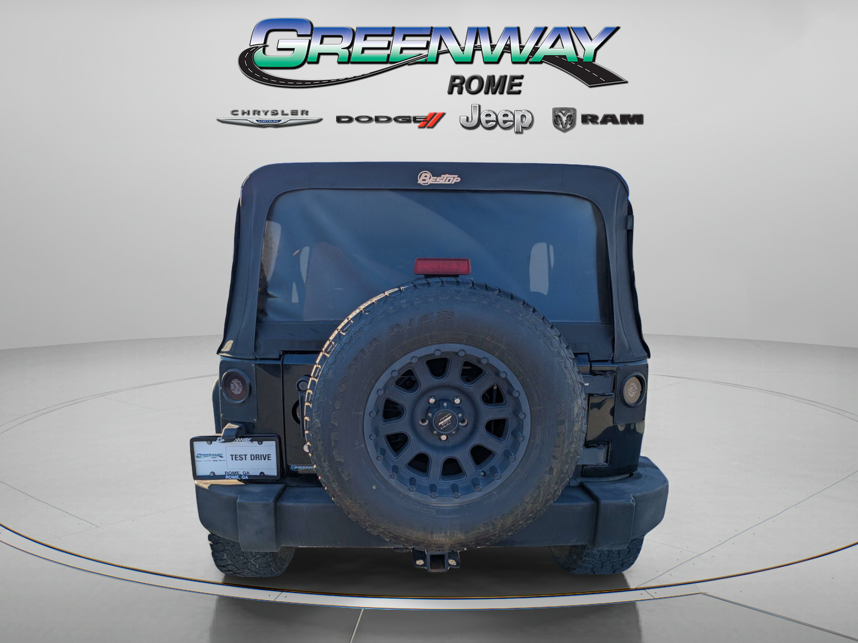 Used 2012 Jeep Wrangler Unlimited Sport w/ Connectivity Group AWD/4WD image 6
