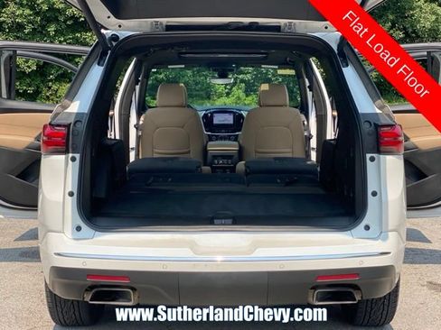 Used 2022 Chevrolet Traverse Premier AWD/4WD image 51