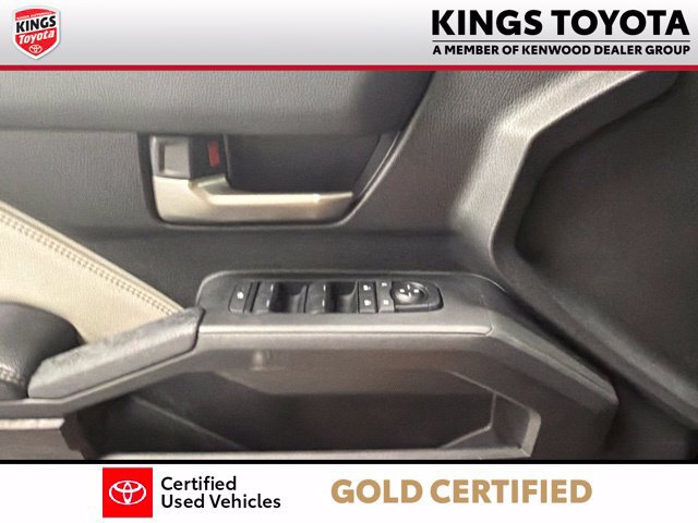 Used 2024 Toyota Tacoma Limited w/ Limited Package (LT) AWD/4WD image 29