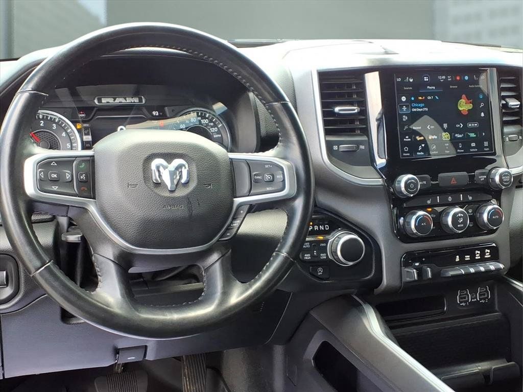 Used 2022 RAM 1500 Big Horn AWD/4WD image 4