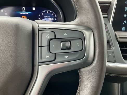 Used 2022 Chevrolet Tahoe Z71 w/ Luxury Package image 19