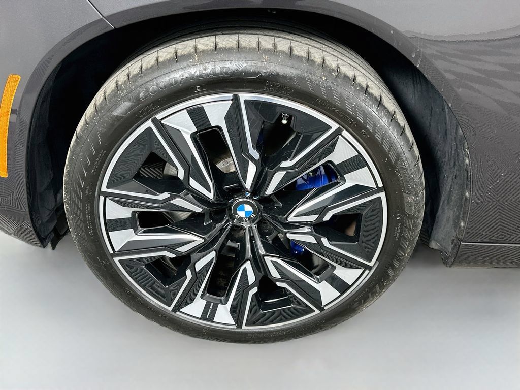 Used 2025 BMW X3 M50 w/ M Sport Professional Package AWD/4WD image 30