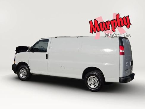 Used 2021 Chevrolet Express 2500 w/ Driver Convenience Package RWD image 5